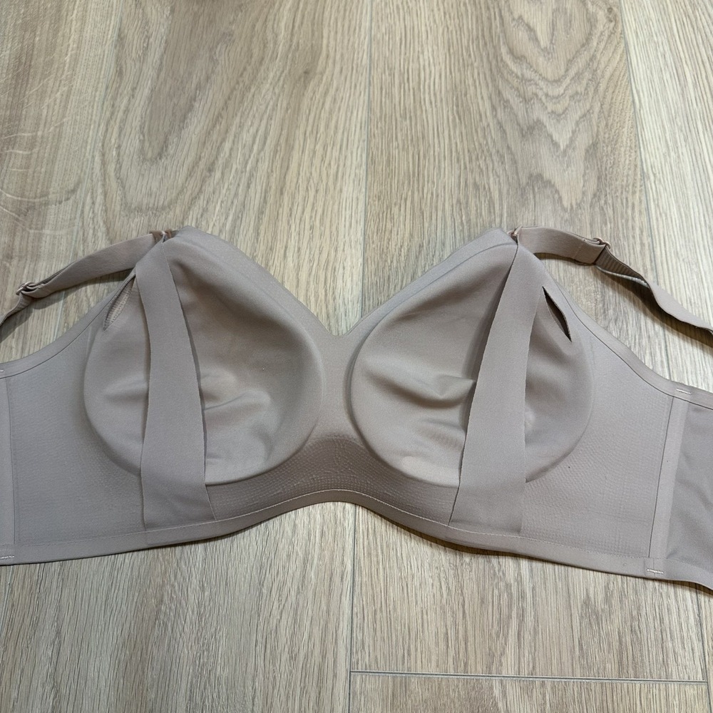 Momcozy Nursing Bra L Beige Maternity Breastfeeding Pumping Comfort - Picture 3 of 5